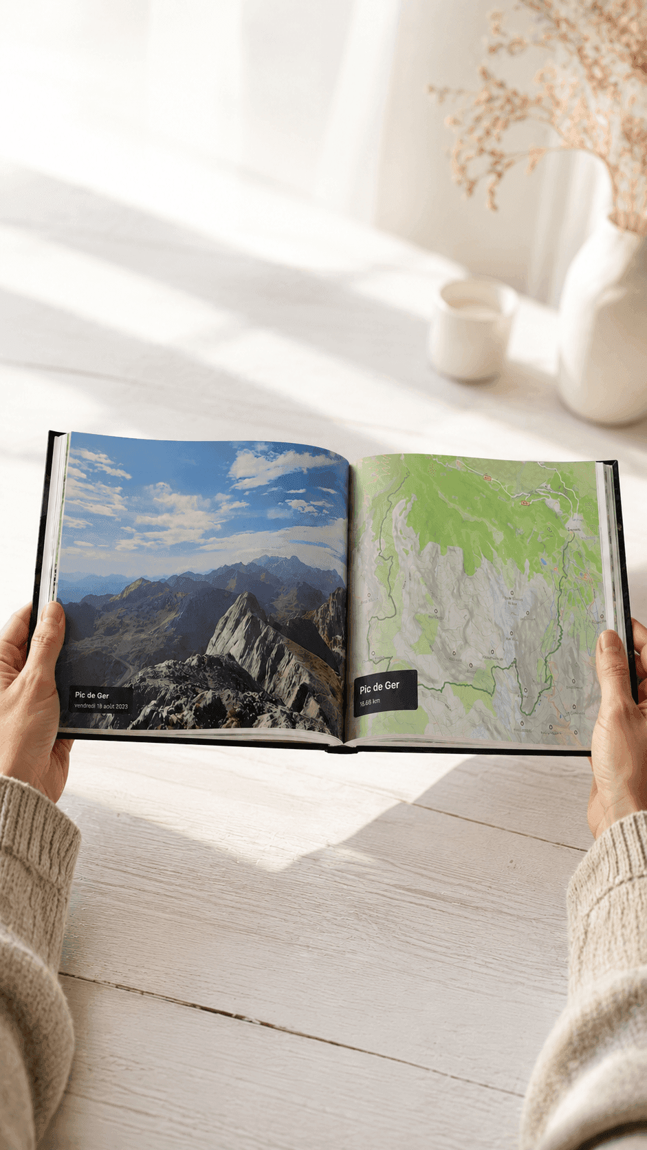 AdvenBook — le livre dans les mains
